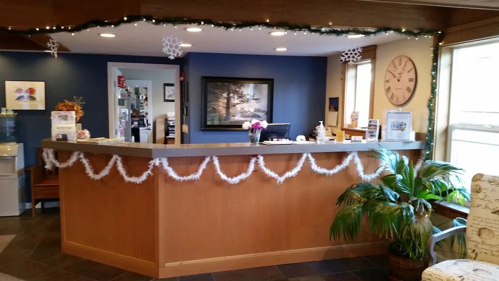 The Landing at Newport Condominium Hotel