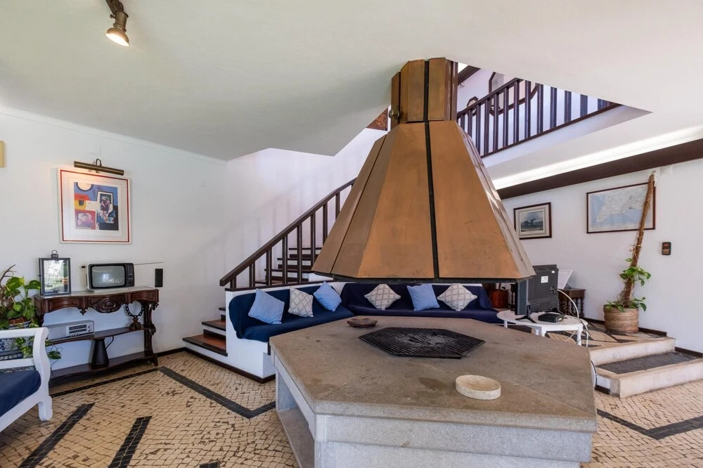 Panoramic Ocean View Villa & Pool in Sesimbra by Rent4Rest