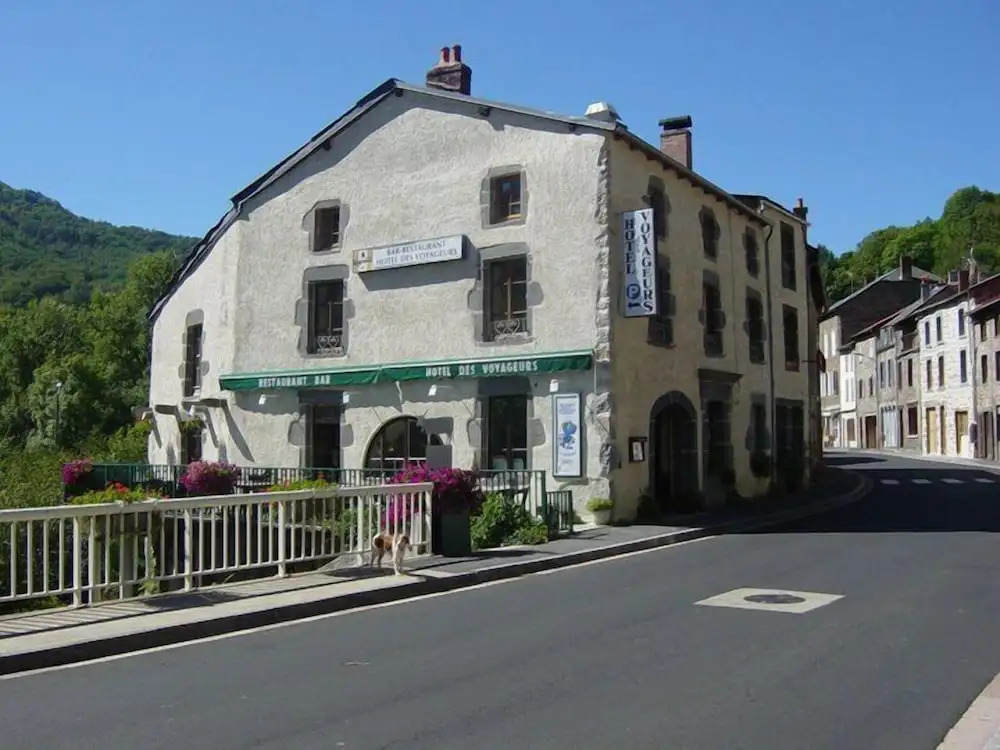 Hôtel des Voyageurs