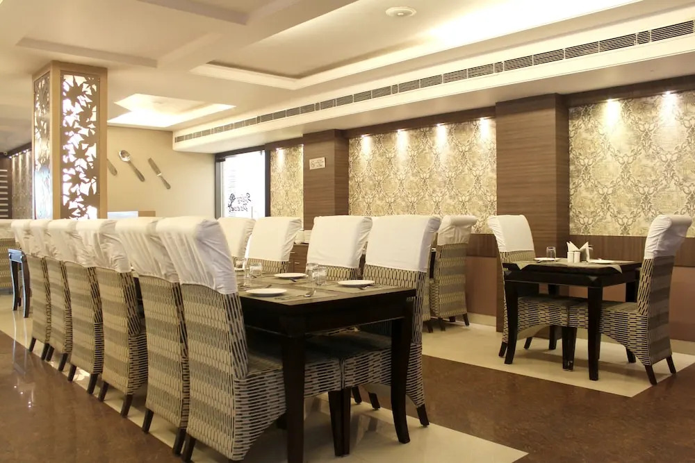 Capital O 4010 Puja Residency