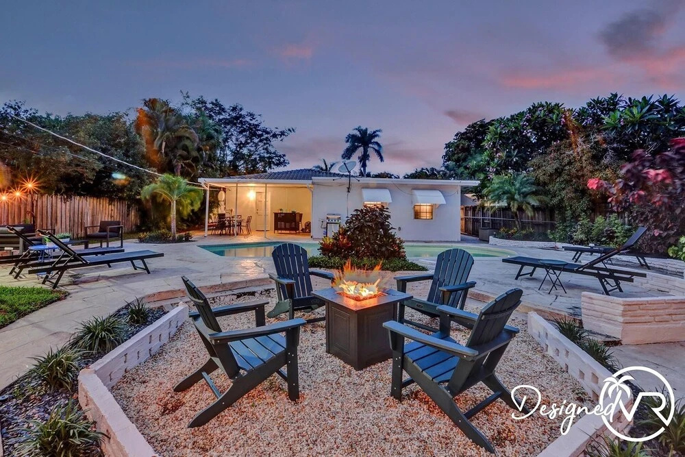 Amazing 4BR with Private Heated Pool