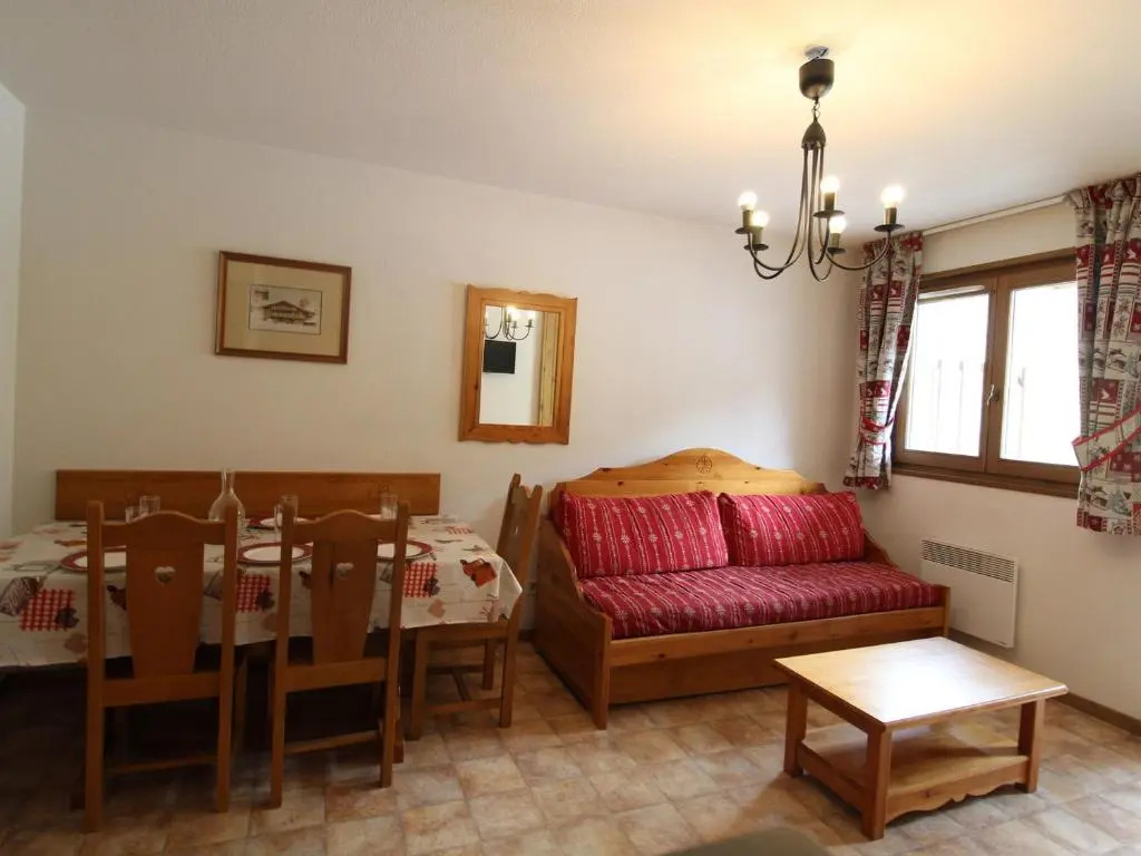 Appartement Lanslevillard, 3 pièces, 6 personnes - FR-1-508-113