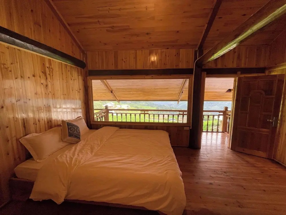 Bees Homestay Sapa & Trekking