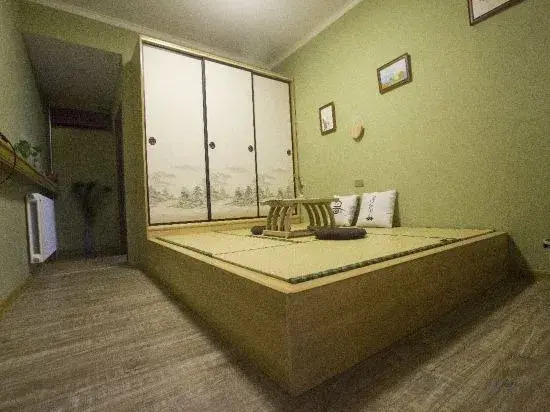 Xunlai Xunqu Hostel
