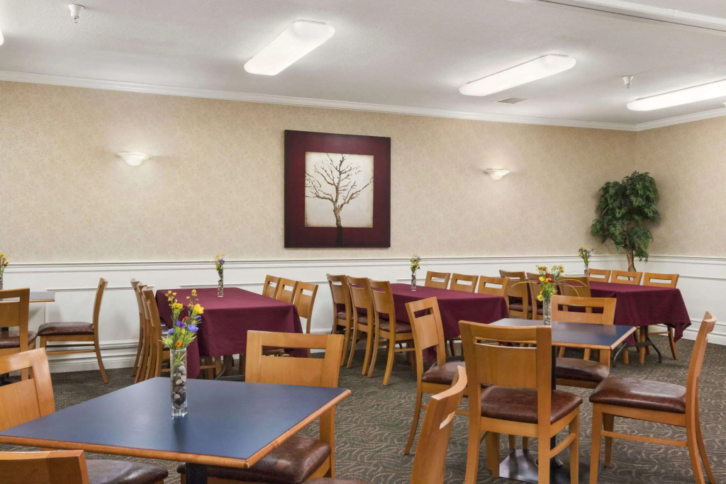Days Inn by Wyndham Saskatoon