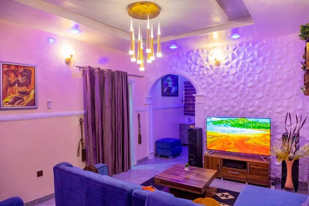 Pearless Apartment