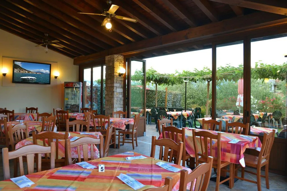 La Grolla Apartments