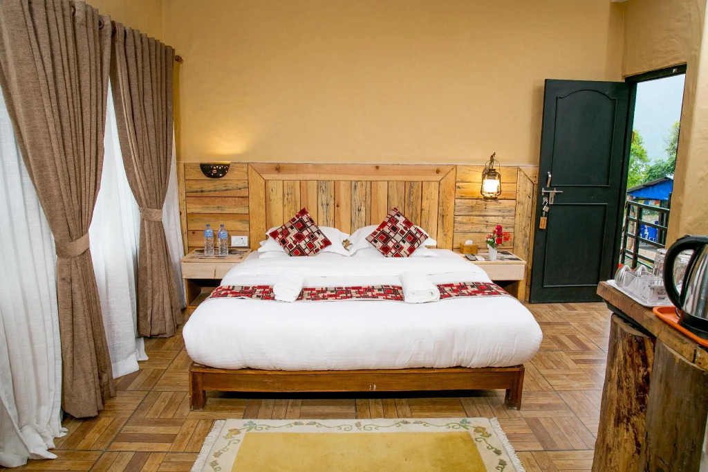 Hotel Tourist Residency And Homeland Forest Villa