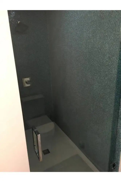 One Bedroom Place in the heart of SOBE