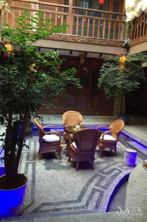 Yiya Boutique Inn