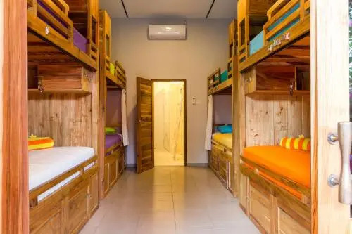 Sleepy Croc Hostel