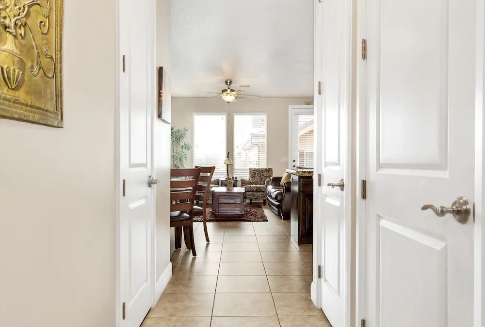 The Escape 4 Bedroom Apts