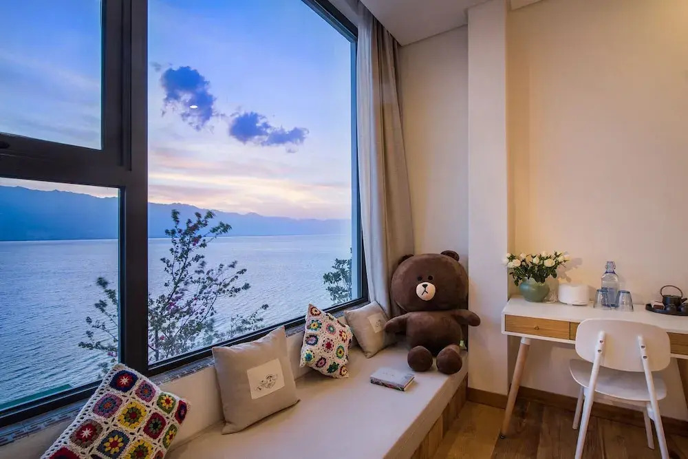 大理远山青Stone Hill悬崖海景民宿 Dali Verdant Whisper-Stone Hill Seaview Inn