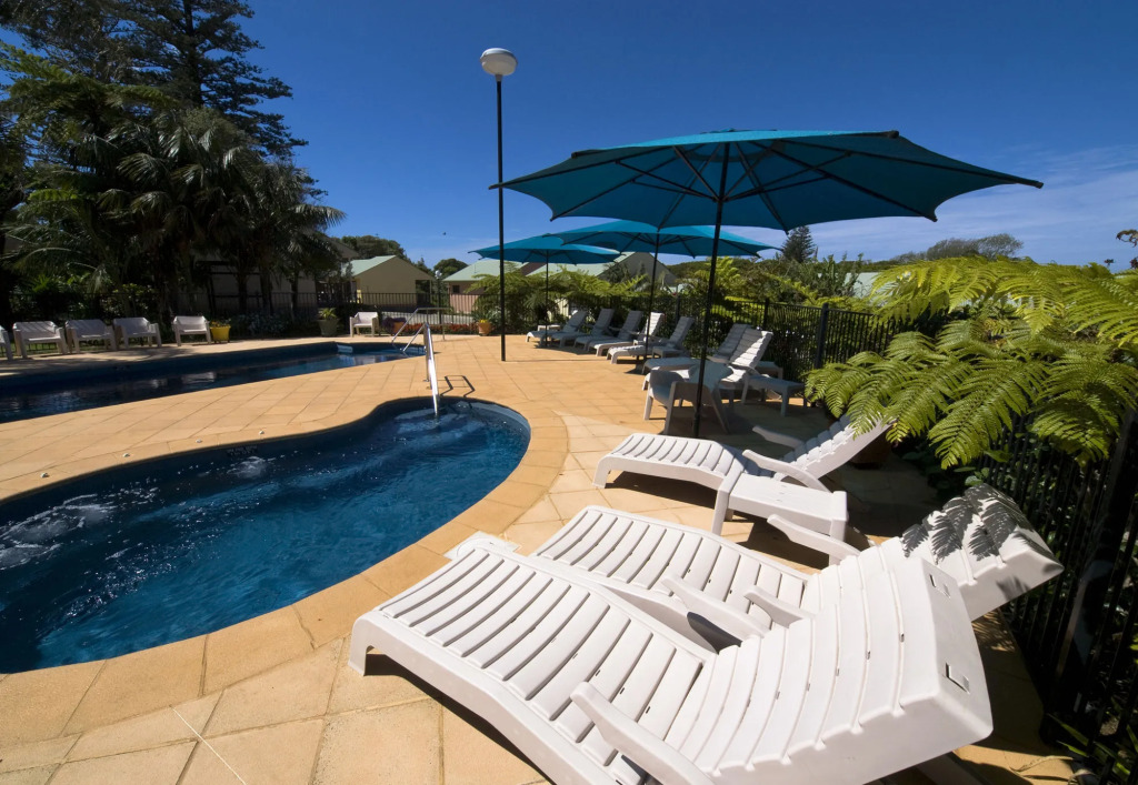 Governors Lodge