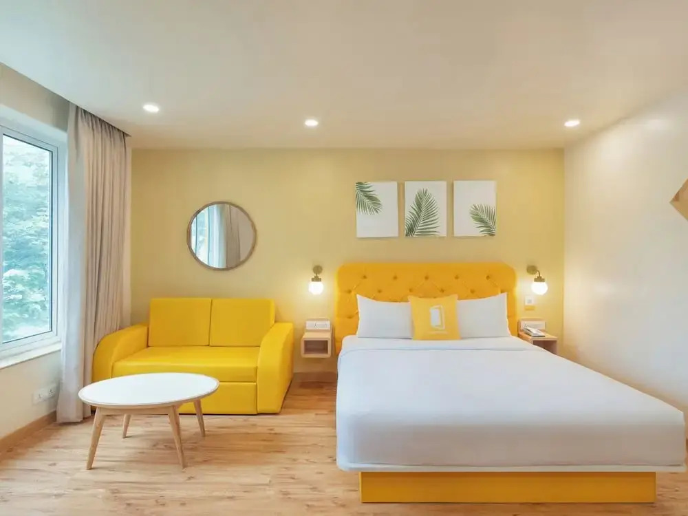 Bloom Hotel - DLF Road Gachibowli