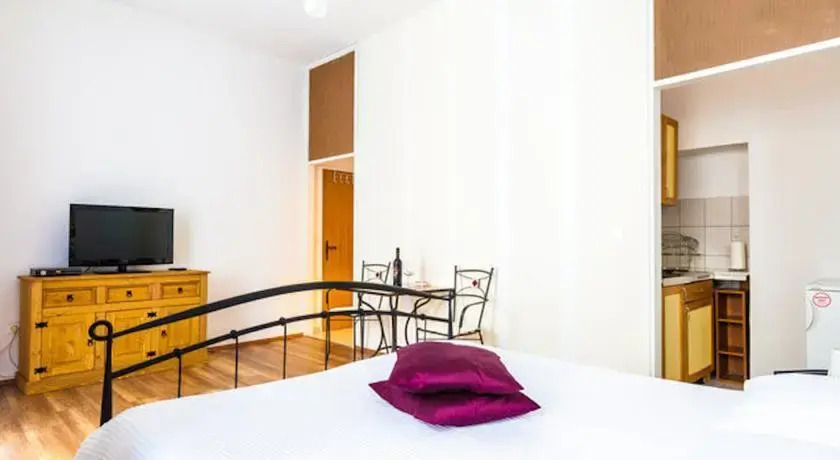 Zara City Apartments