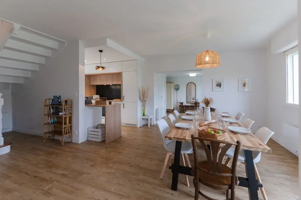 House by Plage de Melon With Garden Retreat