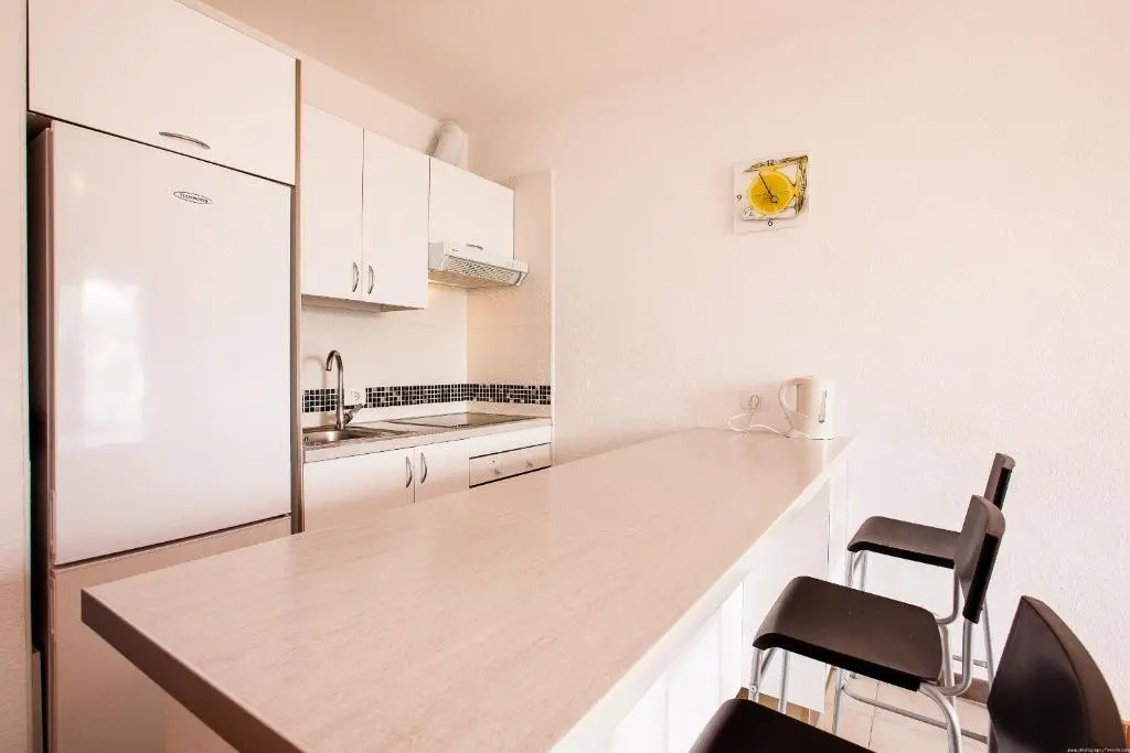 Apartment Avenida de Los Pueblos 16