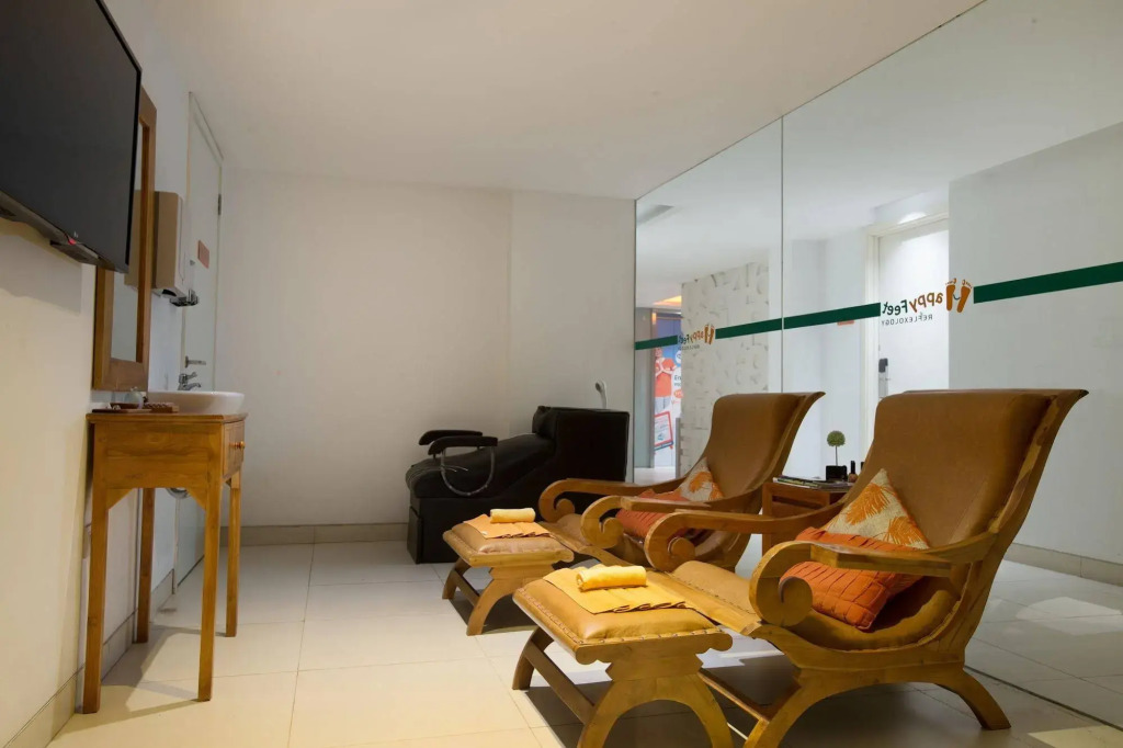 HARRIS Hotel Raya Kuta Bali