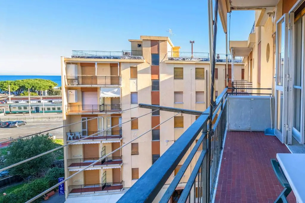 Nido al Mare a Loano - 50 mt dal mare