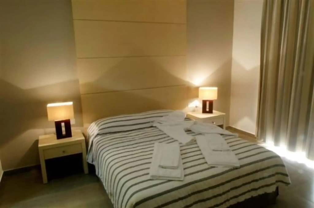 Blue Lagoon Kosher Hotel