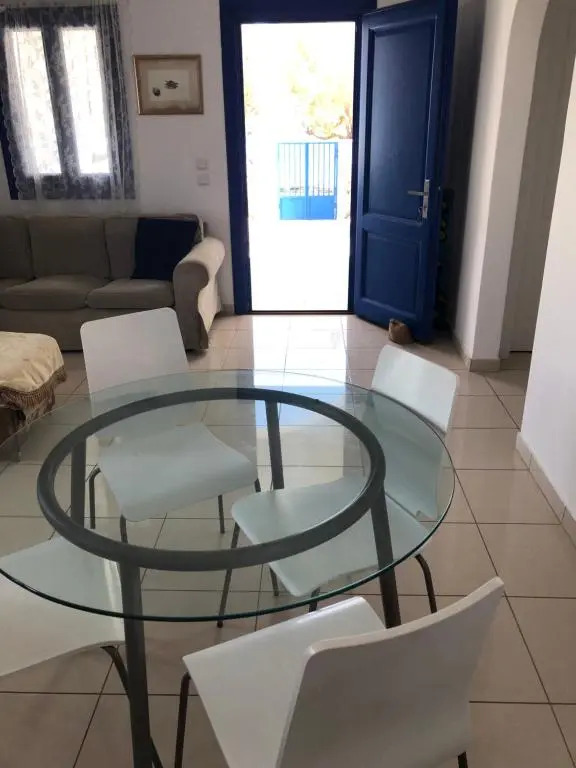 Villa 33