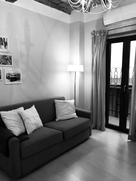 1BR Apt in Via Panicale by Sea N' Rent