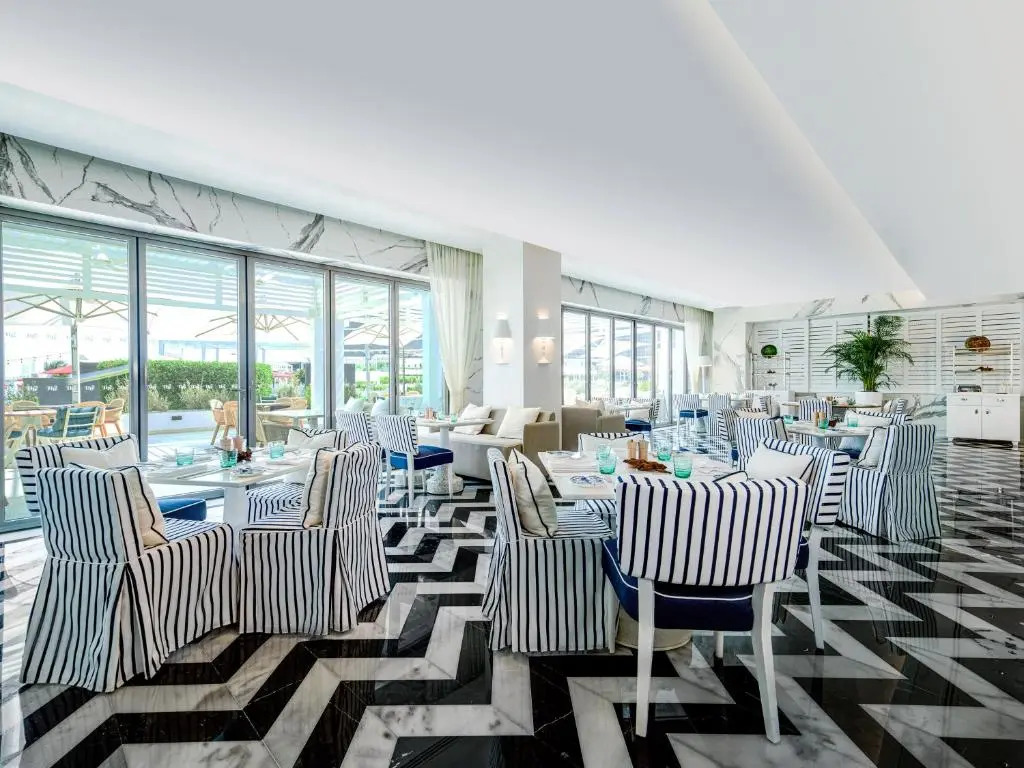Bespoke Residences - 2 Bedroom Apartment in The 8 Residences