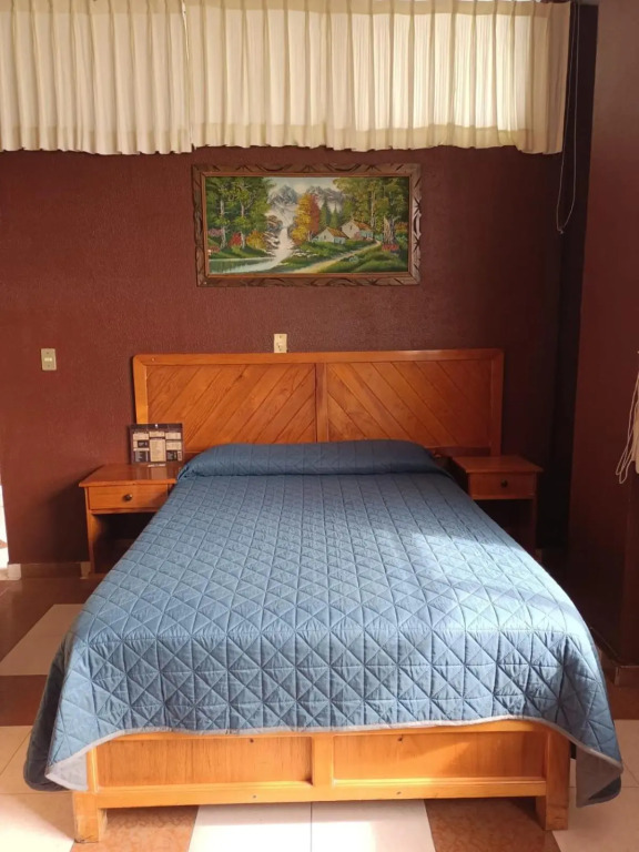 HOTEL y Vapor PLAZA