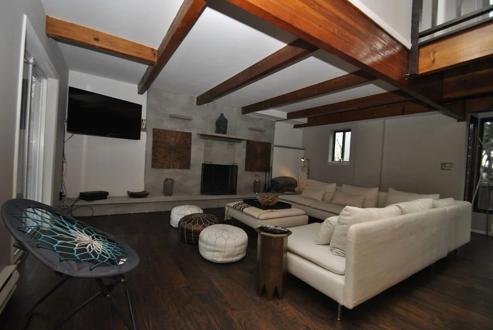 Deanna's Yoga Den