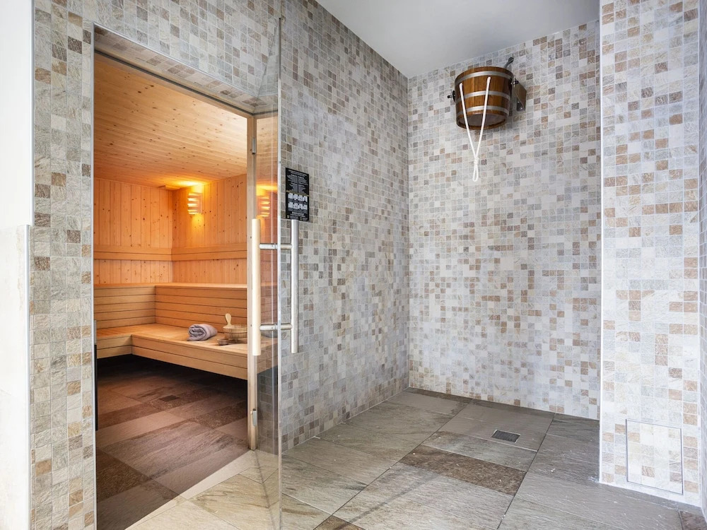 Stylish Apartment Near the Ski-slopes of L'alpe Dhuez