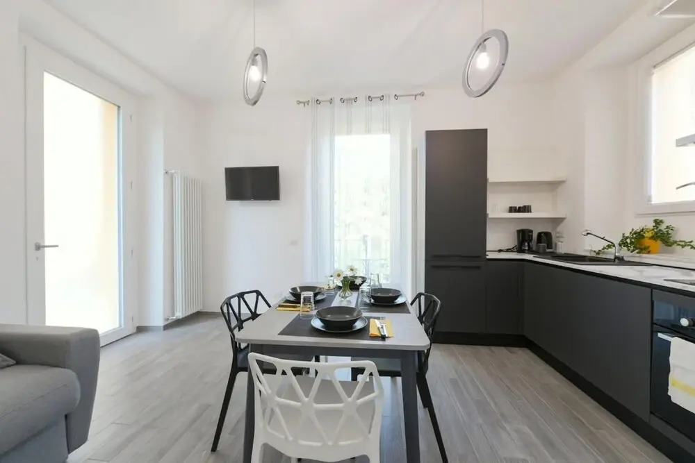 Sunflower Apartment 2 With Balcony in Baveno