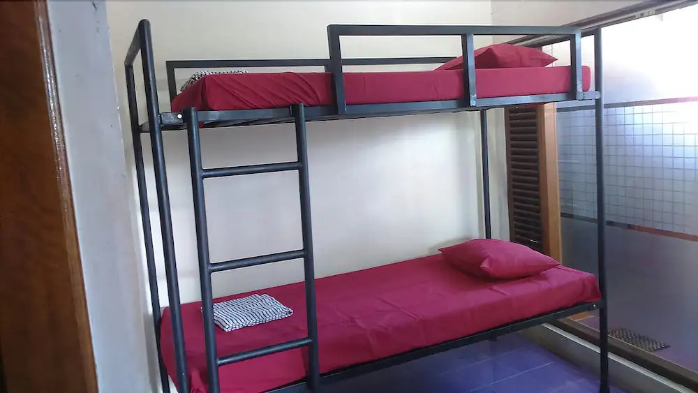 Surfers Dorm House