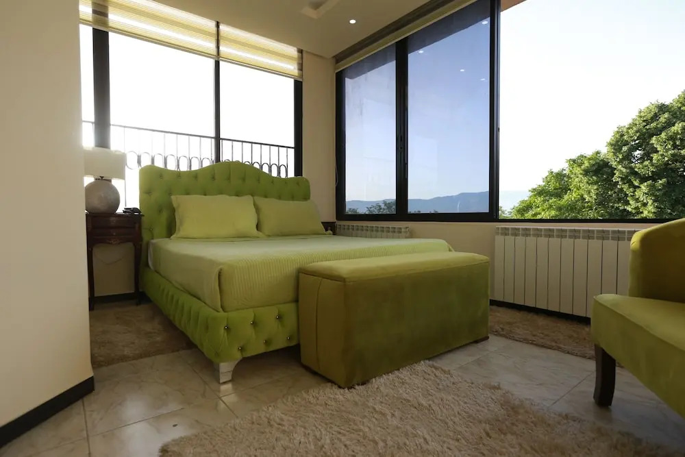 Hotel and Restaurant Shallalat Anjar