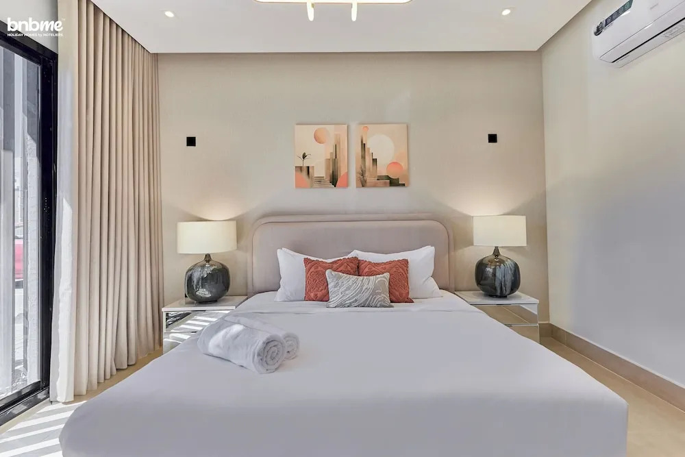 bnbmehomes- Stay nr Granada Mall-32B4