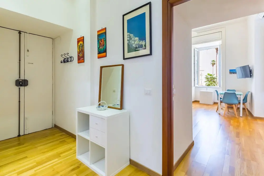 San Luigi Cozy Flat - Private Parking