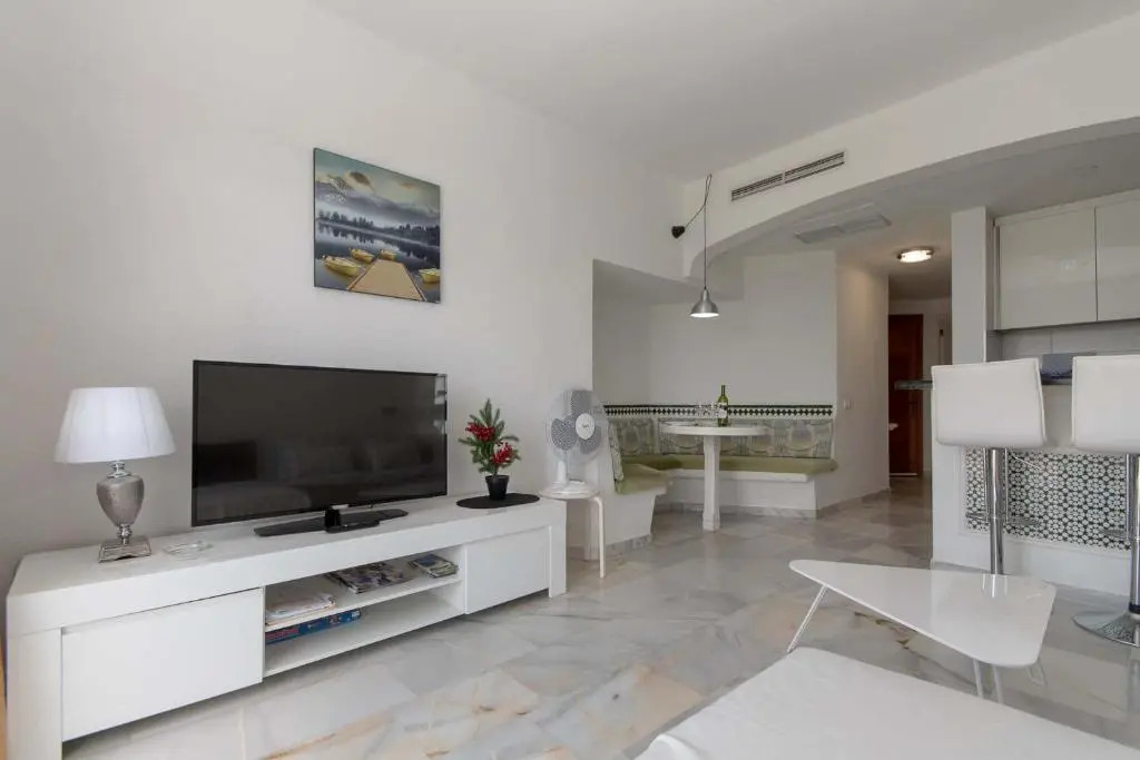 Altamira 38 - One Bed