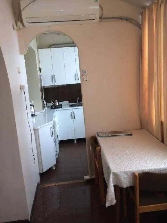 apartment on melashvili 4 old batumi