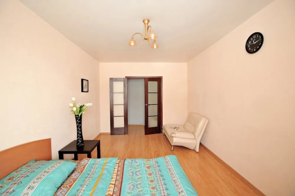 Apartment on Allilueva St. 12a-138