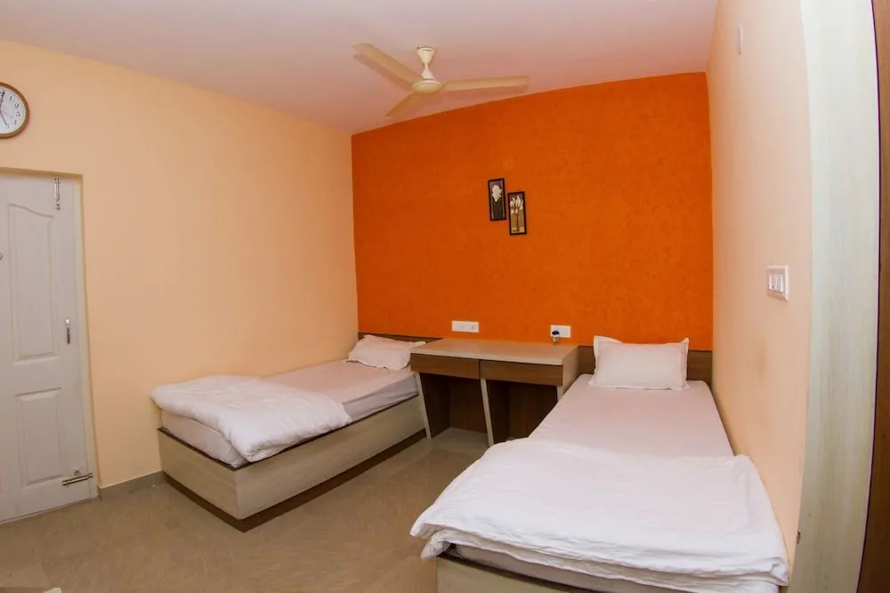 Rainbow Service Apartment