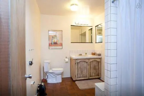 Silver Lake Suite