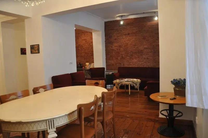 Historical 135 sqm apartment near Galata Tower