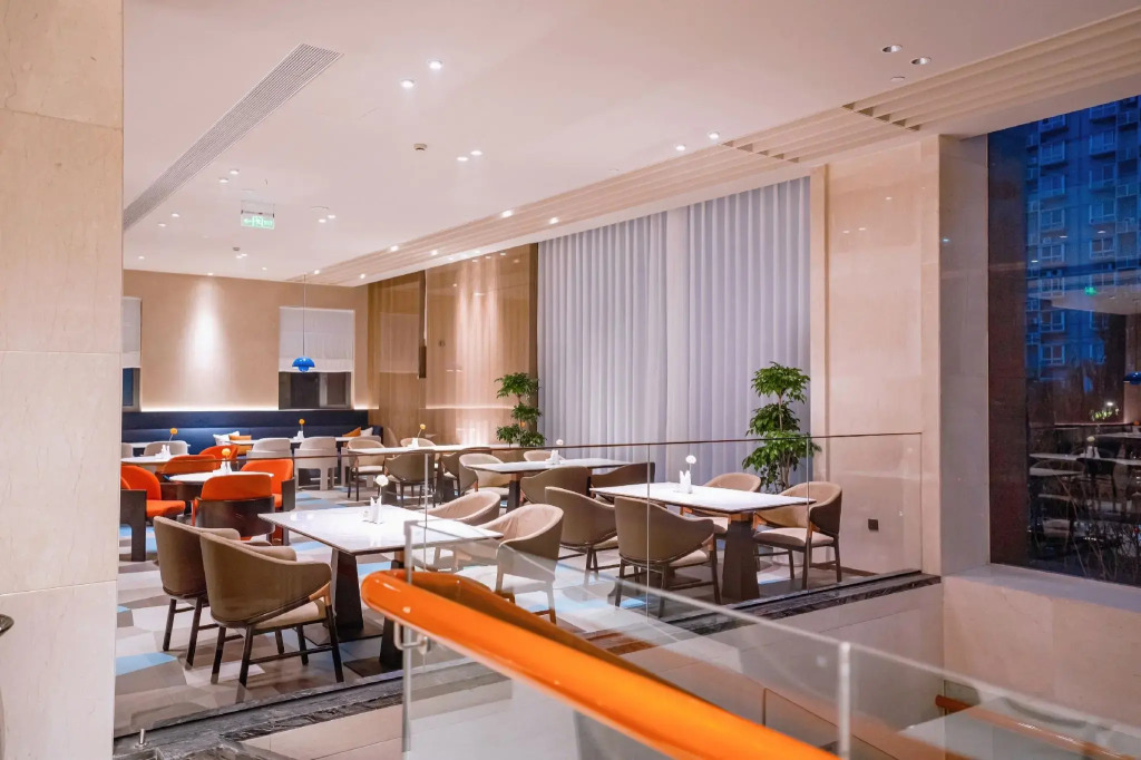 Phoenix Lake Tianquan Hotel