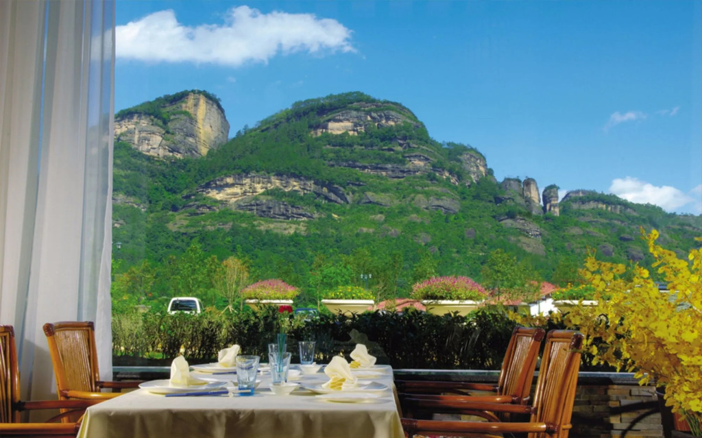 Wuyi Mountain YUEHUA RESORT
