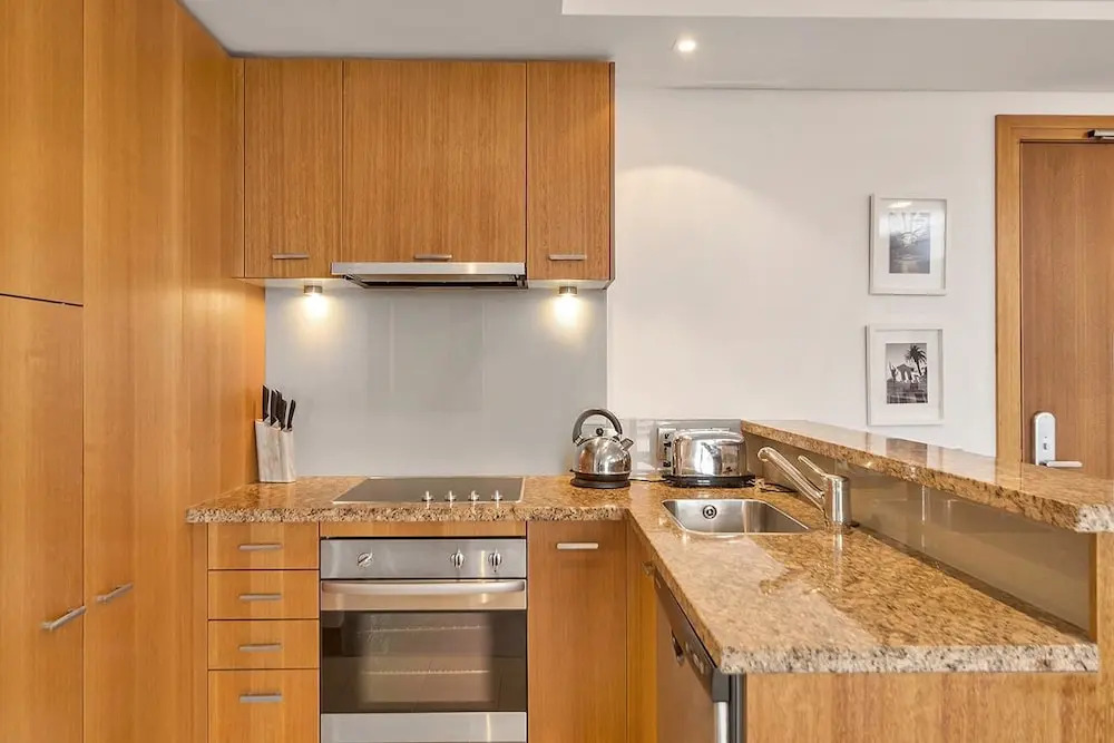 QV Luxury Apartment with Indoor Pool - 445