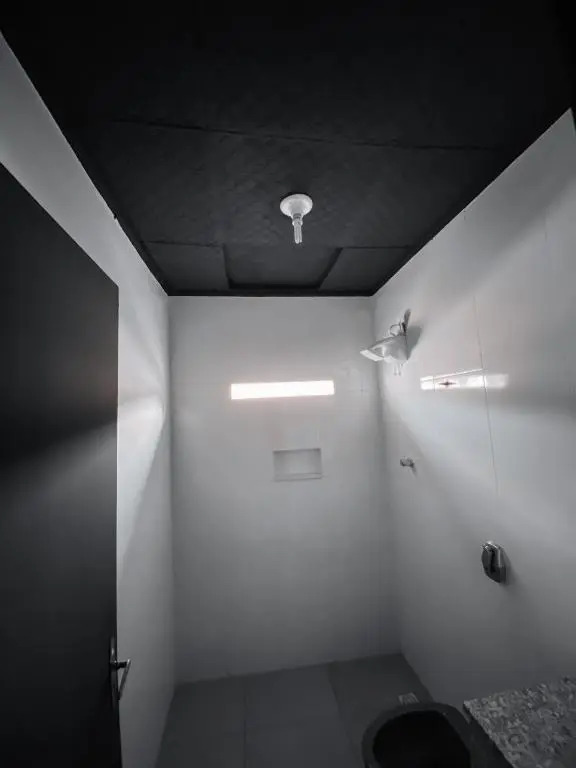 Light Motel