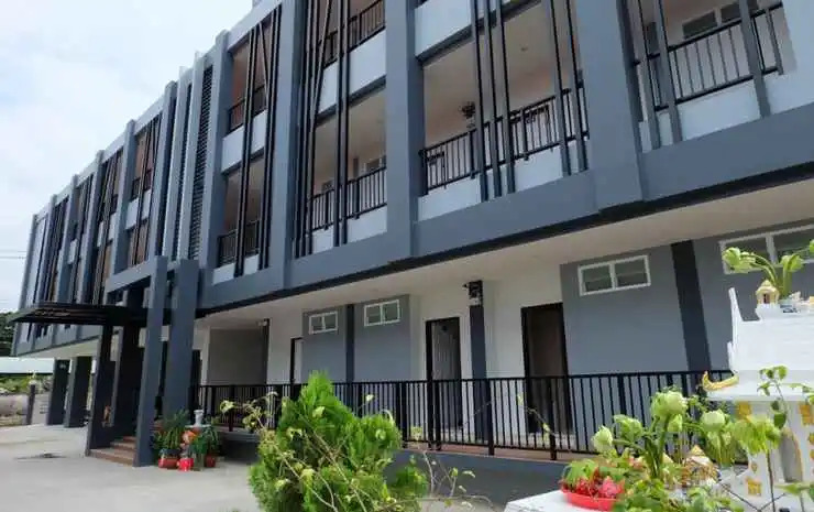 Ruean Kaew Place