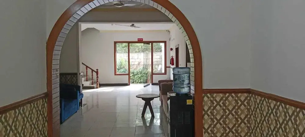 City Home Guest House F7