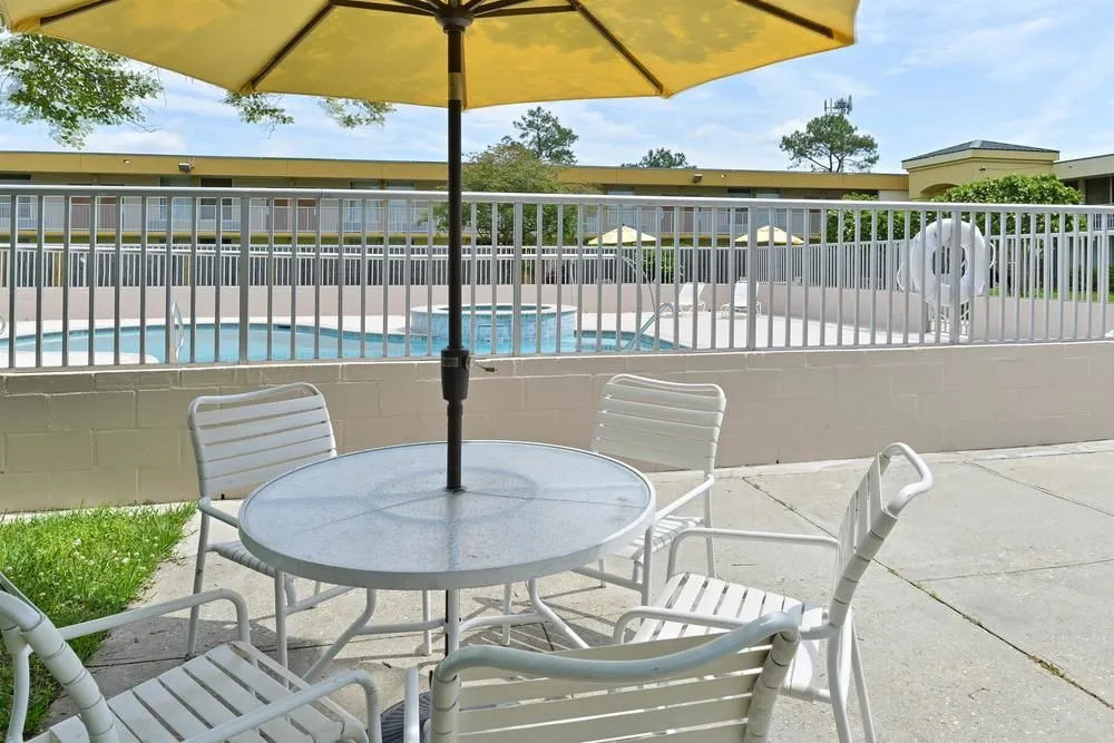 Americas Best Value Inn Baton Rouge