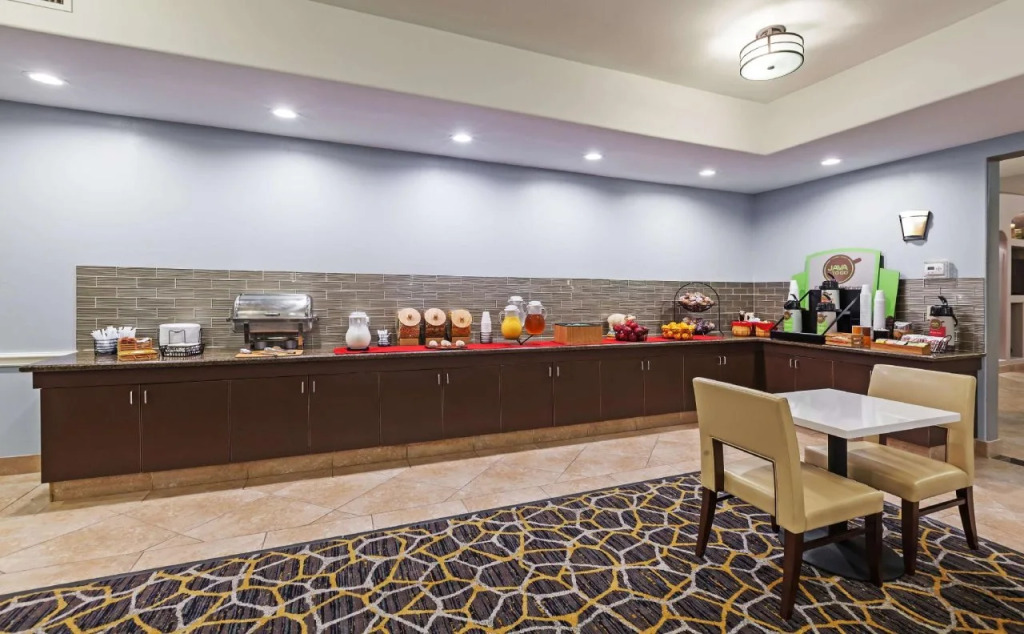 Garner Hotel Houston - Westchase by IHG